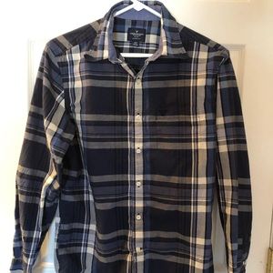 American Eagle button up shirt Size: S